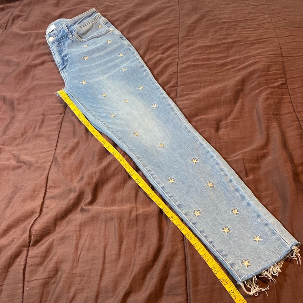 Skinny Fit Jeans by Judy Blue Brand. EUC! - Picture 12 of 16